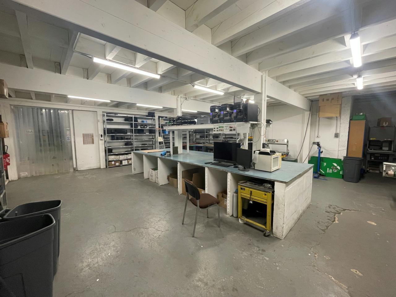Local d'activité Bazainville 1000m² Vente local d'activité Bazainville Yvelines OVACT2427604 2